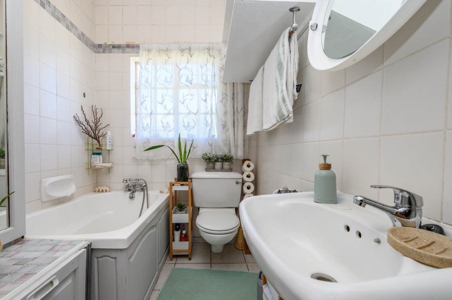 4 Bedroom Property for Sale in Vanes Estate Eastern Cape